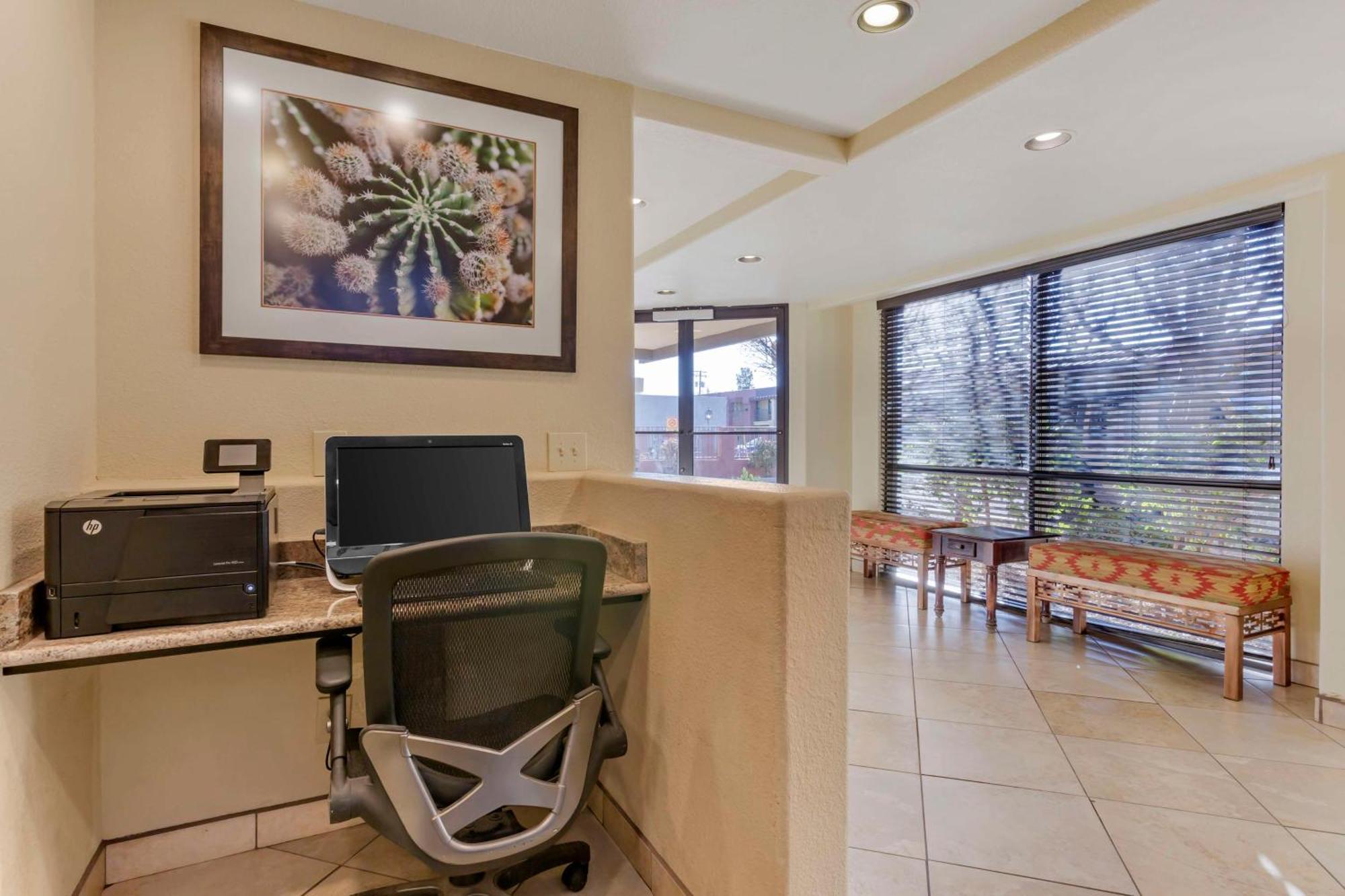 Best Western Desert Inn Safford Buitenkant foto